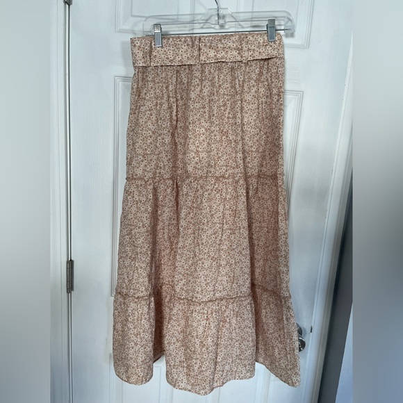 Show Me Your Mumu Miley Midi Skirt Tiered Ditsy Daisy Yellow Floral Medium - Picture 3 of 6